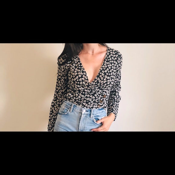 Abercrombie & Fitch Tops - Abercrombie & Fitch floral print top